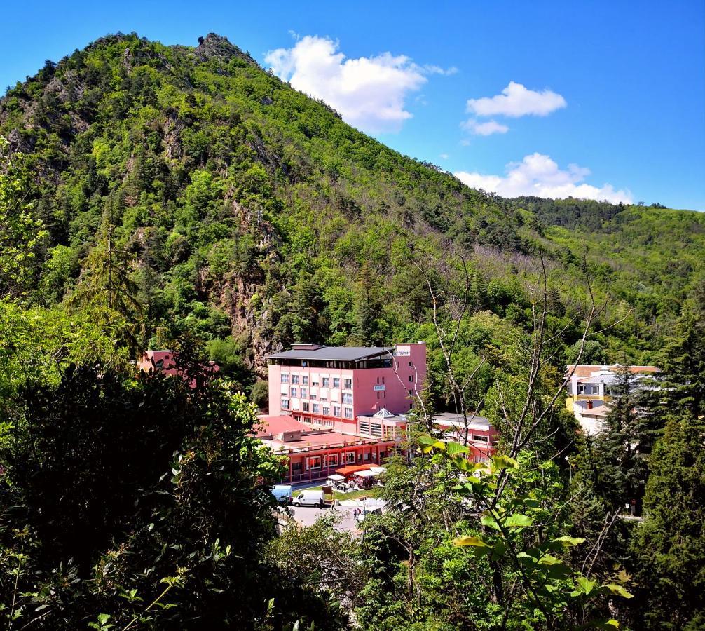 Hotel Les Sources Vernet-les-Bains Kültér fotó